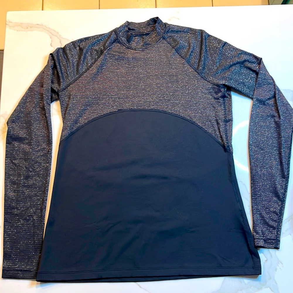 Barely used black Nike athletic long sleeve